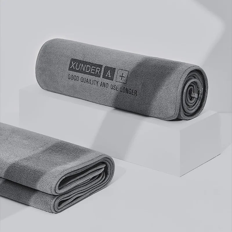 Premium Microfiber Car Washing Towels - Ultra Absorbent - Drive Mellow