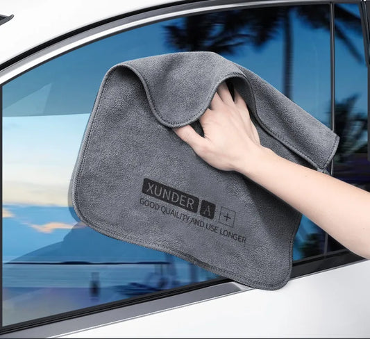 Premium Microfiber Car Washing Towels - Ultra Absorbent - Drive Mellow